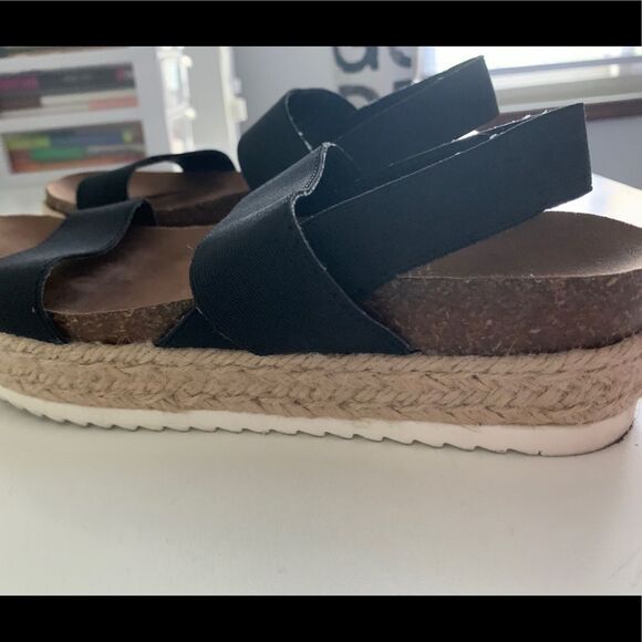 Offer a Price MADDEN GIRL WOMENS CYBELL PLATFORM WEDGE SANDAL BLACK SIZE 7 - Picture 5 of 6